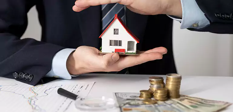 Who Do We Buy Houses From in Tacoma, WA?